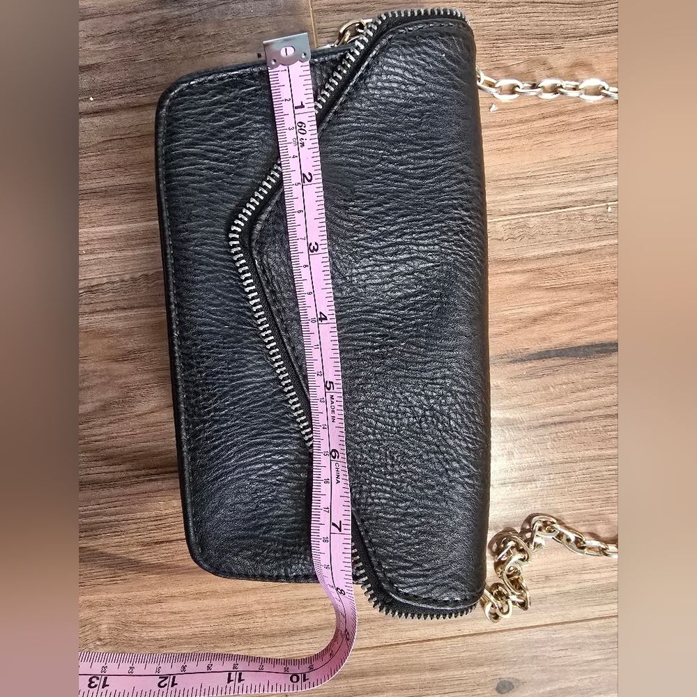 Black Leather Crossbody Bag with Chain Strap
